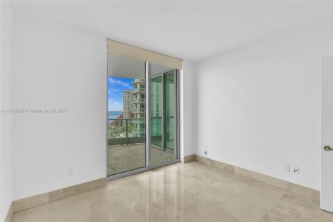 Condominio en venta en Miami, Florida, 2 dormitorios, 142.05 m2 № 1768766 - foto 26