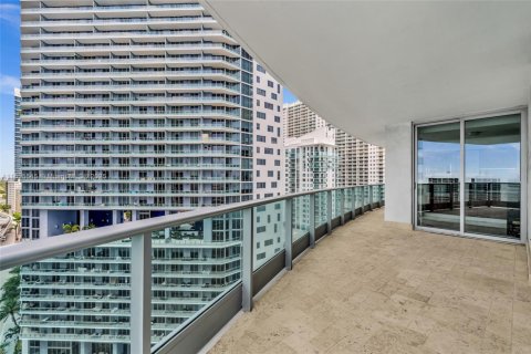 Condominio en venta en Miami, Florida, 2 dormitorios, 142.05 m2 № 1768766 - foto 30