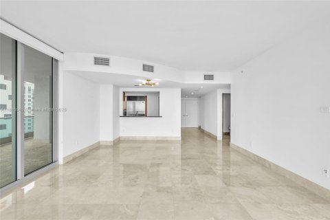Condominio en venta en Miami, Florida, 2 dormitorios, 142.05 m2 № 1768766 - foto 6