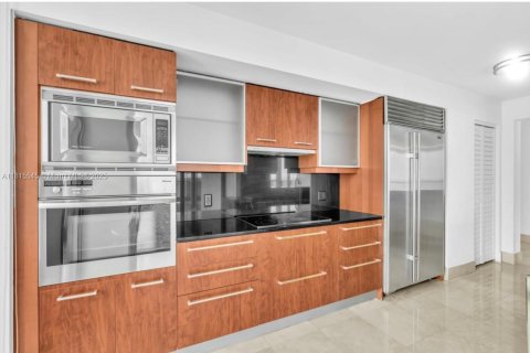 Condominio en venta en Miami, Florida, 2 dormitorios, 142.05 m2 № 1768766 - foto 12