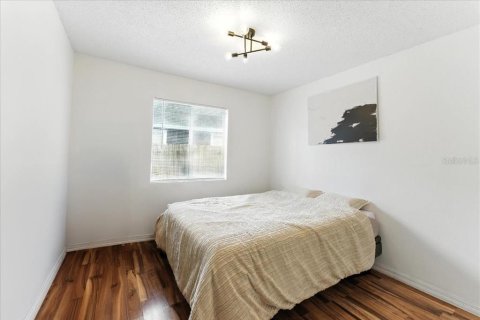 House in Sanford, Florida 3 bedrooms, 119.75 sq.m. № 1823001 - photo 18