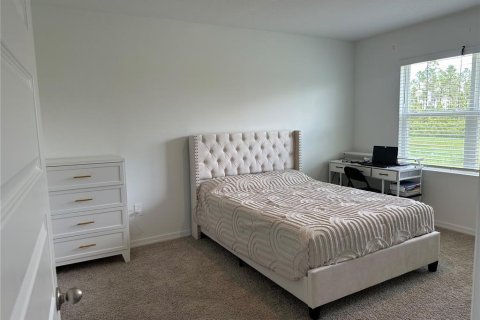 Villa ou maison à vendre à Poinciana, Floride: 4 chambres, 169.83 m2 № 2410175 - photo 6