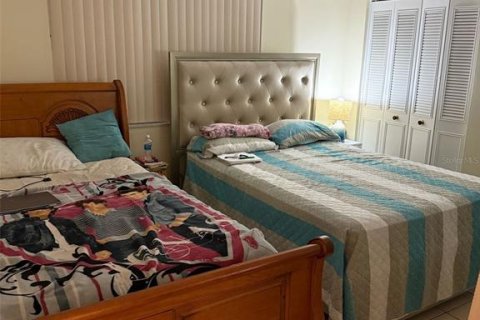 Condo in Miami, Florida, 3 bedrooms  № 1824327 - photo 16