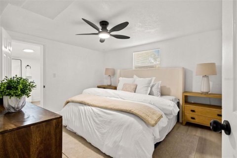 Villa ou maison à vendre à Tampa, Floride: 4 chambres, 138.33 m2 № 2138100 - photo 16