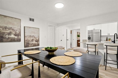 Villa ou maison à vendre à Tampa, Floride: 4 chambres, 138.33 m2 № 2138100 - photo 13