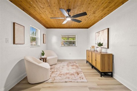 Villa ou maison à vendre à Tampa, Floride: 4 chambres, 138.33 m2 № 2138100 - photo 9