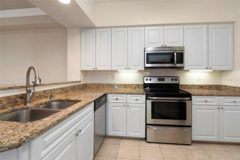 Copropriété à vendre à Tampa, Floride: 1 chambre, 89.56 m2 № 2420357 - photo 14