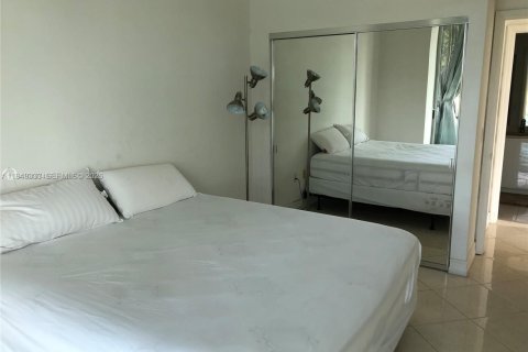 Снять в аренду кондоминиум в Санни-Айлс-Бич, Флорида 2 спальни, 165.92м2, № 2005382 - фото 24