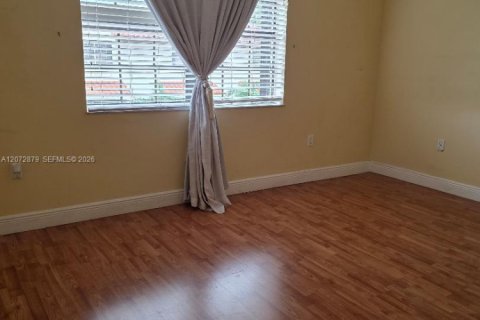 Copropriété à vendre à Miami, Floride: 3 chambres, 126.72 m2 № 2307051 - photo 7
