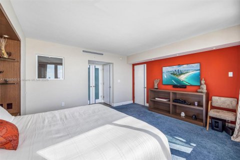 Купить кондоминиум в Майами-Бич, Флорида 2 спальни, 113.9м2, № 1962584 - фото 8