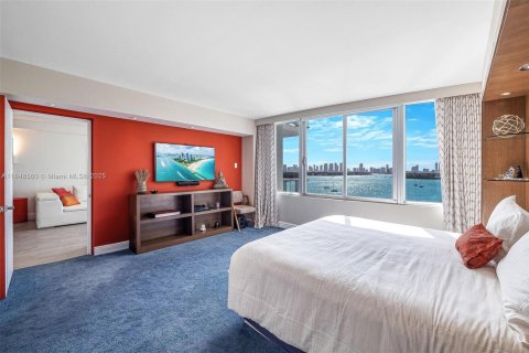 Купить кондоминиум в Майами-Бич, Флорида 2 спальни, 113.9м2, № 1962584 - фото 3