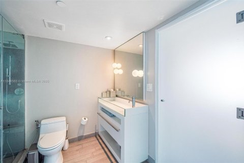 Купить кондоминиум в Майами-Бич, Флорида 2 спальни, 113.9м2, № 1962584 - фото 30