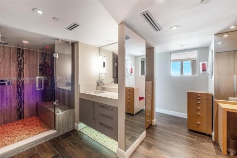 Купить кондоминиум в Майами-Бич, Флорида 2 спальни, 113.9м2, № 1962584 - фото 11