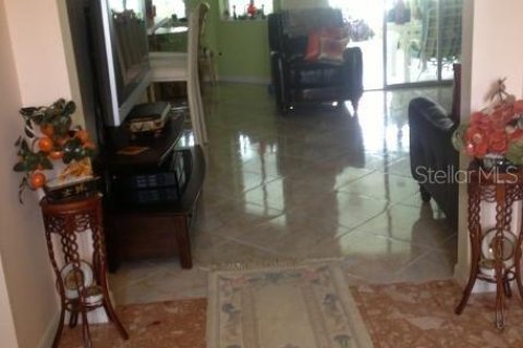 House in Palm Coast, Florida 3 bedrooms, 258.27 sq.m. № 2235957 - photo 10