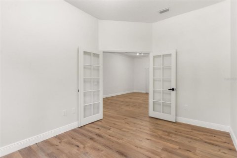 Casa en venta en Lady Lake, Florida, 3 dormitorios, 239.59 m2 № 1736385 - foto 16