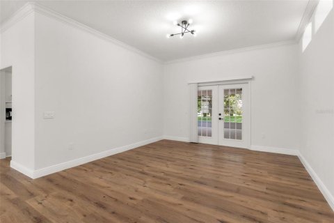 Casa en venta en Lady Lake, Florida, 3 dormitorios, 239.59 m2 № 1736385 - foto 10