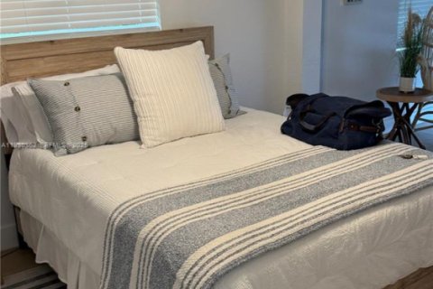 Купить виллу или дом в Исламорада, Вилладж оф Айлендс, Флорида 4 спальни, 243.78м2, № 1989141 - фото 21