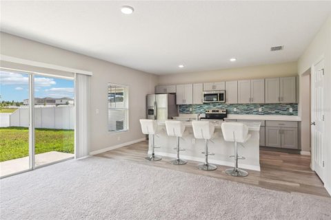 House in Riverview, Florida 5 bedrooms, 272.85 sq.m. № 1873347 - photo 12