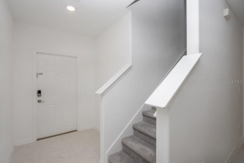 Villa ou maison à louer à Tampa, Floride: 4 chambres, 167.69 m2 № 2384481 - photo 4