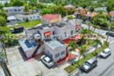 Immobilier commercial à vendre à Miami, Floride: 322.37 m2 № 2017364 - photo 9