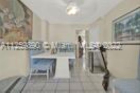 Immobilier commercial à vendre à Miami, Floride: 322.37 m2 № 2017364 - photo 26