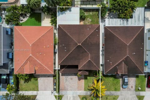 Купить виллу или дом в Катлер-Бей, Флорида 4 спальни, 239.78м2, № 2044490 - фото 5