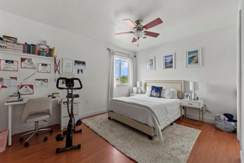 Купить виллу или дом в Катлер-Бей, Флорида 4 спальни, 239.78м2, № 2044490 - фото 27