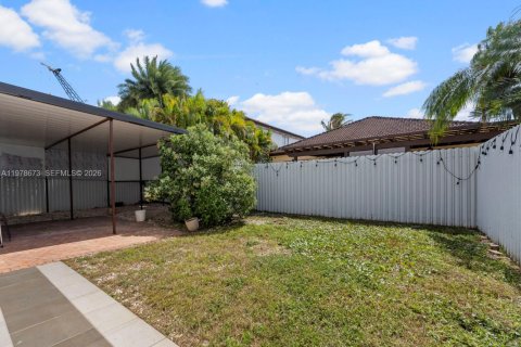 Купить виллу или дом в Катлер-Бей, Флорида 4 спальни, 239.78м2, № 2044490 - фото 11