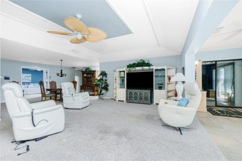 Villa ou maison à vendre à Lake Suzy, Floride: 2 chambres, 213.68 m2 № 2099116 - photo 25