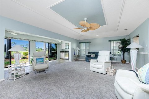 Villa ou maison à vendre à Lake Suzy, Floride: 2 chambres, 213.68 m2 № 2099116 - photo 21