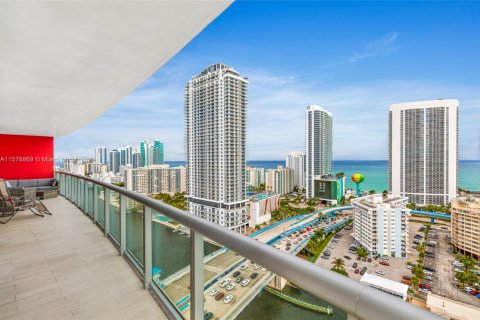 Copropriété à louer à Hallandale Beach, Floride: 3 chambres, 161.37 m2 № 1933862 - photo 28
