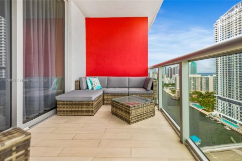 Copropriété à louer à Hallandale Beach, Floride: 3 chambres, 161.37 m2 № 1933862 - photo 25