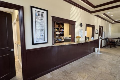 Propiedad comercial en alquiler en Saint Lucie, Florida № 1722554 - foto 3