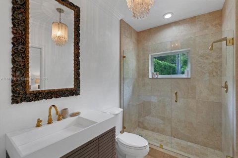 Casa en venta en Pinecrest, Florida, 6 dormitorios, 275.46 m2 № 1854722 - foto 24