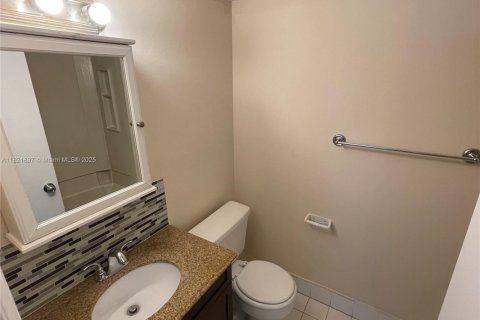 Condominio en venta en Davie, Florida, 2 dormitorios, 89.46 m2 № 1783646 - foto 22