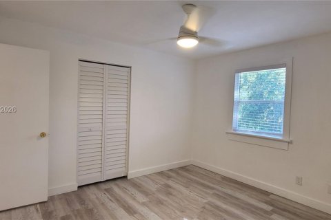 Copropriété à vendre à Gainesville, Floride: 3 chambres № 2191309 - photo 3