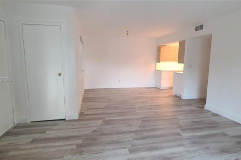 Copropriété à vendre à Gainesville, Floride: 3 chambres № 2191309 - photo 8
