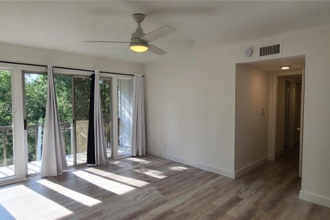 Copropriété à vendre à Gainesville, Floride: 3 chambres № 2191309 - photo 15
