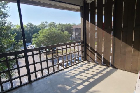 Copropriété à vendre à Gainesville, Floride: 3 chambres № 2191309 - photo 9