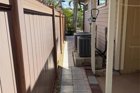 Casa en venta en Clearwater, Florida, 3 dormitorios, 176.51 m2 № 1719786 - foto 12