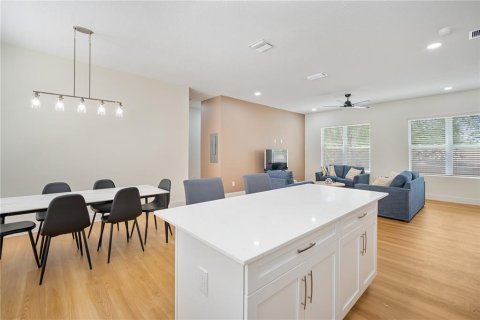 Adosado en alquiler en Tampa, Florida, 3 dormitorios, 161.65 m2 № 1917478 - foto 16