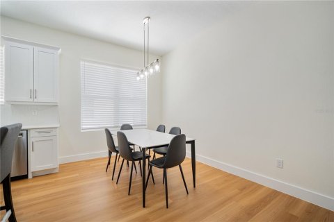 Adosado en alquiler en Tampa, Florida, 3 dormitorios, 161.65 m2 № 1917478 - foto 13