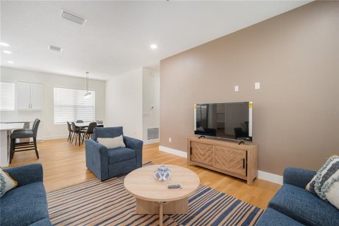 Adosado en alquiler en Tampa, Florida, 3 dormitorios, 161.65 m2 № 1917478 - foto 9