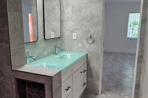 Copropriété à louer à Saint Pete Beach, Floride: 2 chambres, 97.55 m2 № 2304767 - photo 13