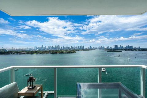 Condo à Miami Beach, Floride, 1 chambre № 2019268