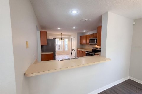 House in Orlando, Florida 3 bedrooms, 198.9 sq.m. № 2393863 - photo 29