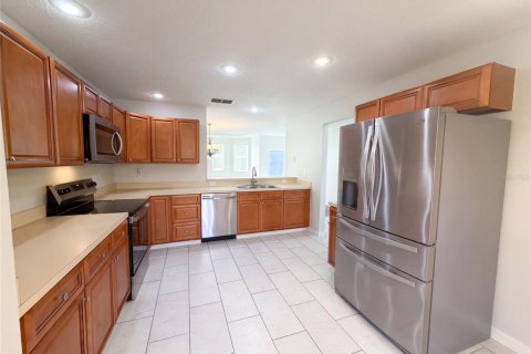 House in Orlando, Florida 3 bedrooms, 198.9 sq.m. № 2393863 - photo 26