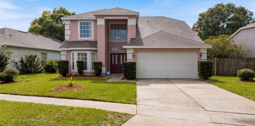 House in Orlando, Florida 3 bedrooms, 198.9 sq.m. № 2393863