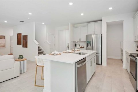 Casa en venta en Weeki Wachee, Florida, 4 dormitorios, 307.79 m2 № 2204790 - foto 9