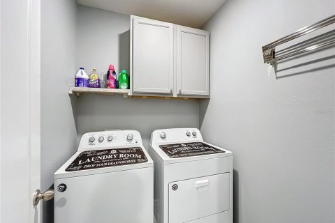 Casa en venta en Auburndale, Florida, 3 dormitorios, 130.53 m2 № 1902438 - foto 27